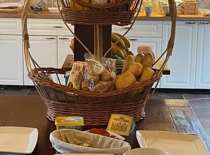 Experience Alpacas In Andalucia 컨트리하우스 *