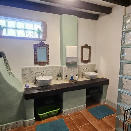 Experience Alpacas In Andalucia カントリーハウス コルドバ